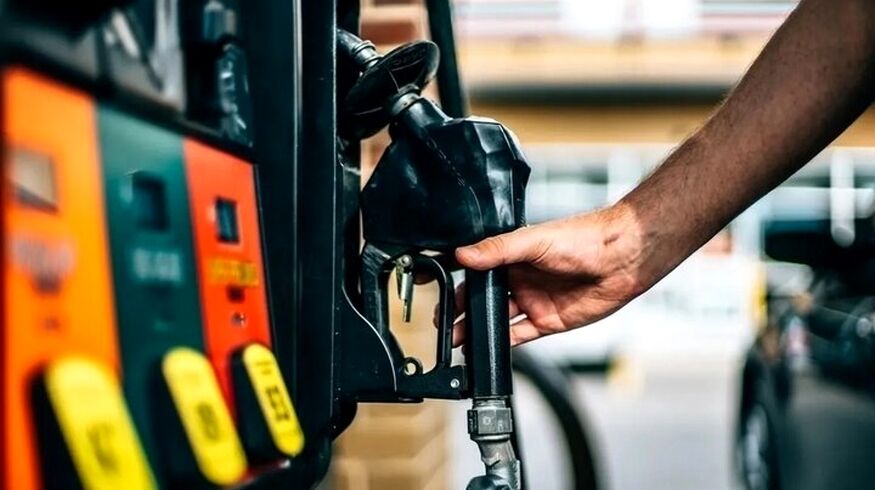   جزییات جدید از طرح انتقال سهمیه سوخت به کارت بانکی/ هدف از این طرح چیست؟