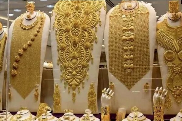 قیمت طلا ۱۸ عیار امروز ۱ بهمن