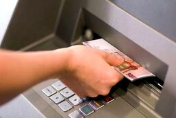 واریز یارانه نقدی، کالابرگ و حقوق کارکنان و بازنشستگان دولت زودتر از موعد مقرر