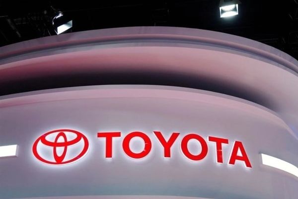 کاهش 7 درصدی فروش تویوتا به دلیل جنگ ایران و انسداد تنگه هرمز