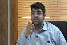 اصلاحات پراکنده اقتصادی نتیجه‌ پایدار نخواهد داشت/از رشد نقدینگی نترسیم