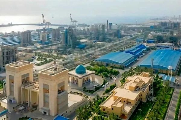 جزئیات حمله آمریکا و اسرائیل به پتروشیمی‌های جم و دماوند در عسلویه