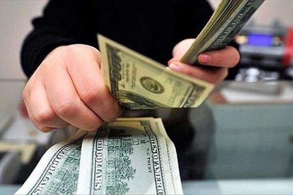 قیمت جدید دلار و انواع ارزها در ۱۱ شهریور ۱۴۰۵/ دلار از مرز روانی عبور کرد/ جدول