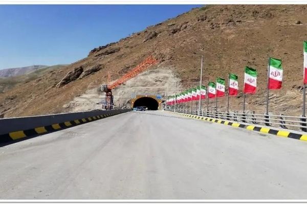 بازگشایی آزاد راه تبریز - تهران/ توقف تردد قطارهای مسافری