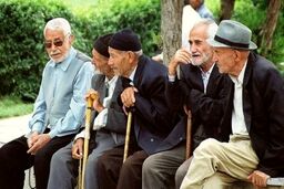 تکلیف وام ۵۰ میلیونی بازنشستگان معلوم نیست
