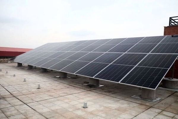 خسارت ۱.۵ میلیاردی جنگ به نیروگاه های خورشیدی کشور