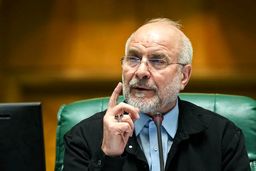 قالیباف: ممکن است نفت تا مدت ها سه رقمی باقی بماند