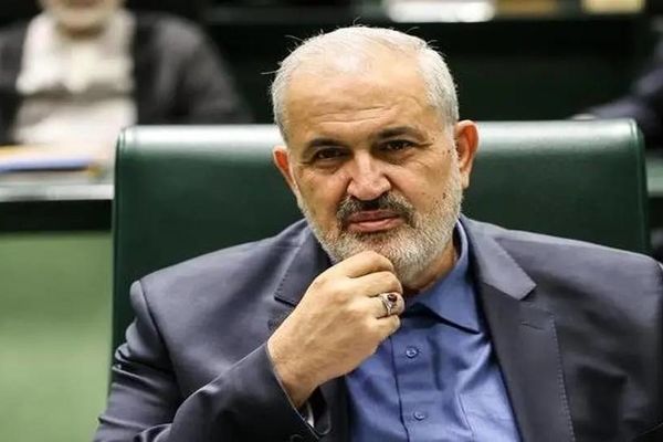 وزیر نیرو وعده تامین برق مراکز حساس را داد