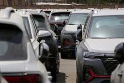 خودروهای وارداتی گران می‌شوند؟