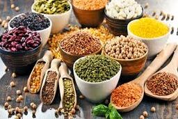 حبوبات در آستانه رمضان و نوروز گران‌تر می‌شود؟