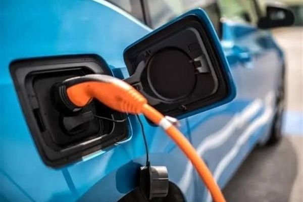 حمله به ایران، خودروهای برقی دست‌دوم را در جهان گران کرد