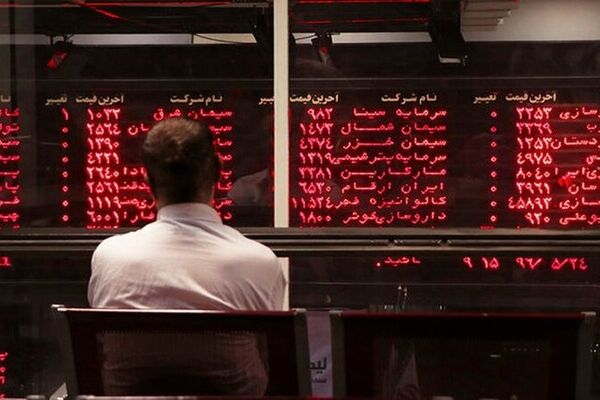  دنده معکوس بورس در پیچ حساس / ۵.۹ میلیون واحد حفظ می‌شود یا اصلاح در راه است؟