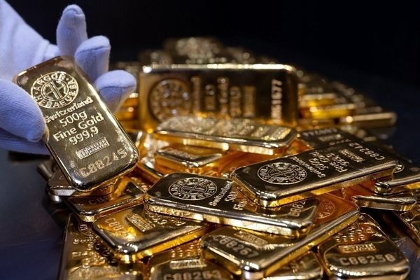 ترمز طلای جهانی کشیده شد