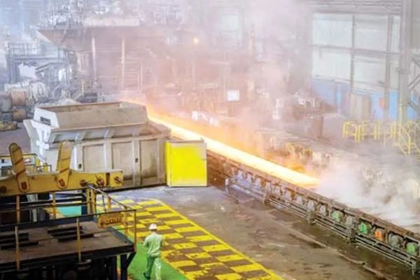 ۴۰ روز جنگ، ۲۶ سال تحریم