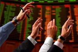 معاملات بورس متوقف شد