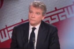 وزیر سابق دولت فرانسه: ترامپ در باتلاق جنگ با ایران فرو رفته است
