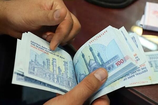 خبر مهم سازمان اداری و استخدامی برای کارمندان دولت/ جزییات واریز یک میلیون تومان به کیف پول کارمندان اعلام شد
