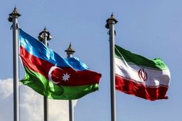 باکو: مسیر زمینی ایران-جمهوری آذریجان بدون محدودیت، دایر است