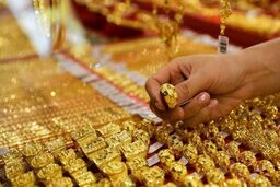 پیش بینی قیمت طلای جهانی؛ فرار سرمایه گذاران طلا از آتش جنگ در خاورمیانه