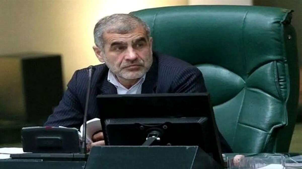 مجلس در برابر تراستی‌‌ها کوتاه نمی‌آید/ باید پول بیت‌المال به کشور برگردد