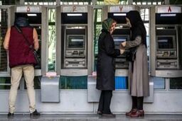 پول «نقد» کمیاب شد/ سرگردانی مردم میان عابربانک‌های خالی/ افزایش هزینه چاپ اسکناس علت اصلی است؟