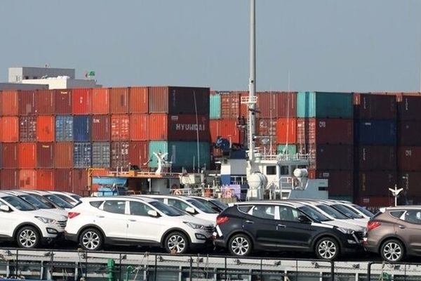 بخشنامه‌ جدید گمرک درباره واردات خودرو سواری از مناطق آزاد + جزئیات