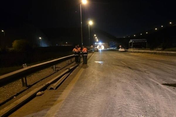 آخرین وضعیت مسدودیت آزادراه تهران-پردیس پس از ریزش کوه