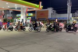 افزایش 30 تا 70 درصدی قیمت بنزین و گازوئیل در امارات از امروز