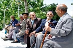 بازنشستگان نگران نباشند/ حقوق و عیدی طبق برنامه پرداخت می شود