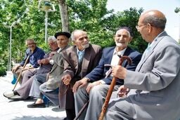 بازنشستگان نگران نباشند/ حقوق و عیدی طبق برنامه پرداخت می شود