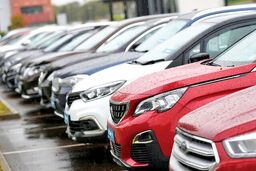 امروز، آخرین مهلت ثبت نام خودروهای وارداتی