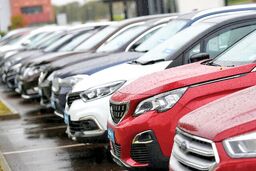 امروز، آخرین مهلت ثبت نام خودروهای وارداتی